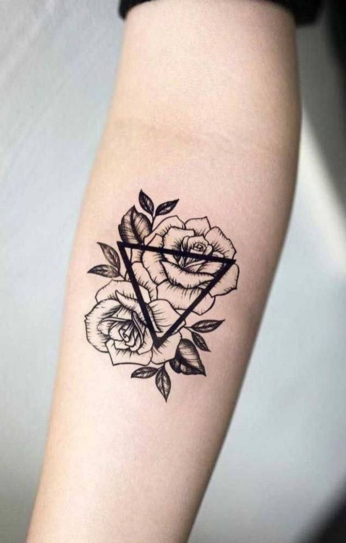 Moda Tatuagem de flor