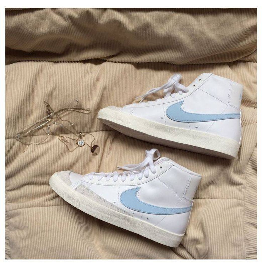 Product Nike Blazer Mid '77 VNTG, Zapatillas de Baloncesto para Hombre, Blanco