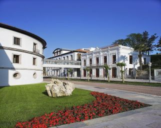 Place Gran Hotel Las Caldas Villa Termal