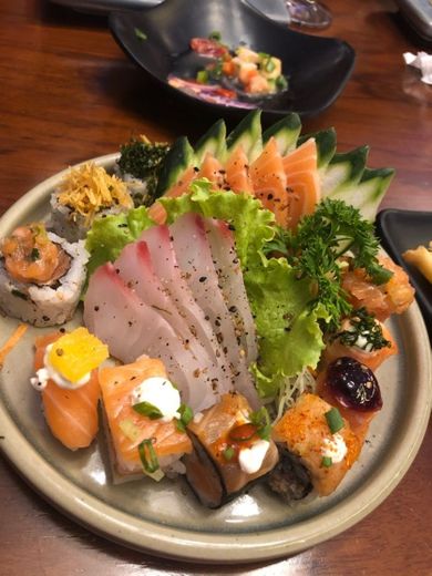 Nakaya Restaurante Japonês e Sushi Bar