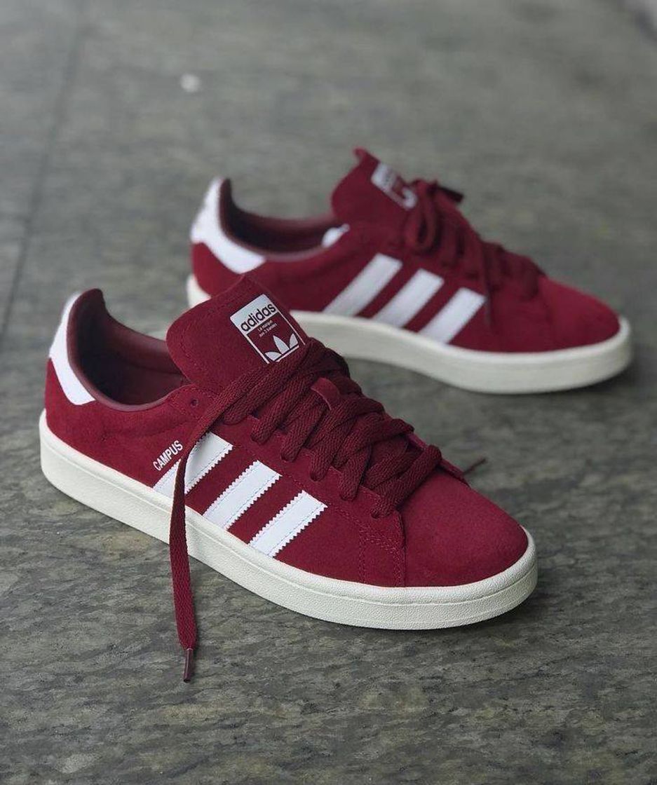 Social Adidas 