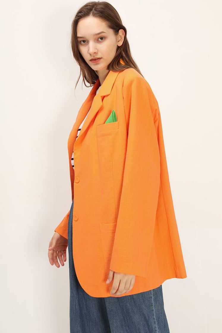 Social Brianna Oversized Handkerchief Blazer