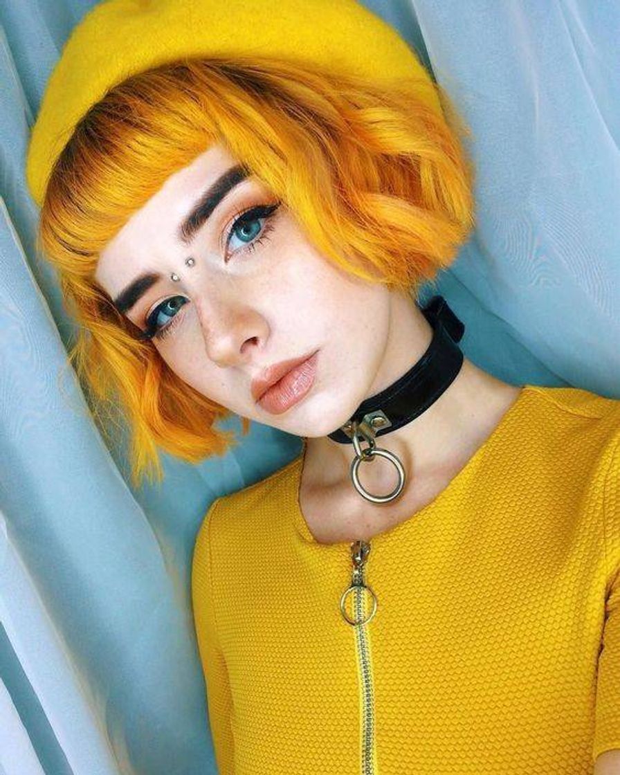 Moda Cabelo Amarelo