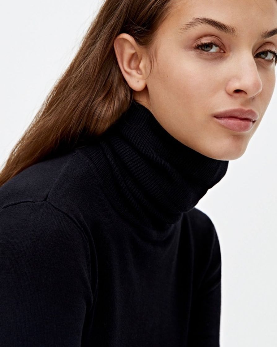 Fashion Jersey Básico Cuello Alto Negro Pull And Bear