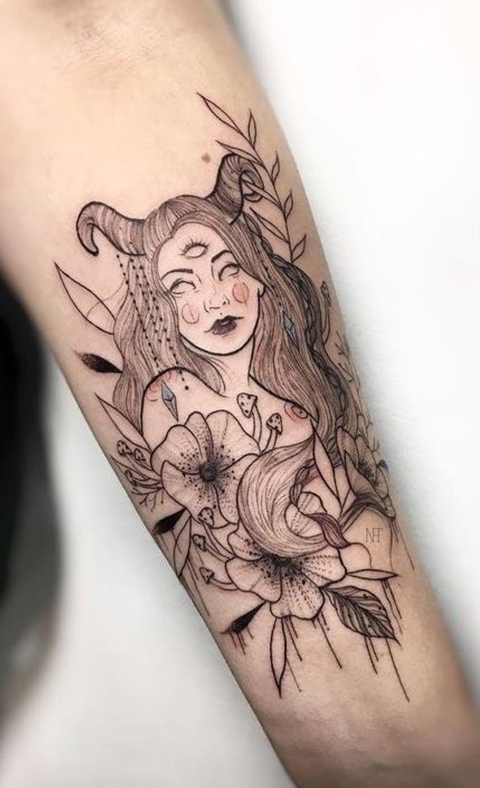 Social Tatto signo Áries 