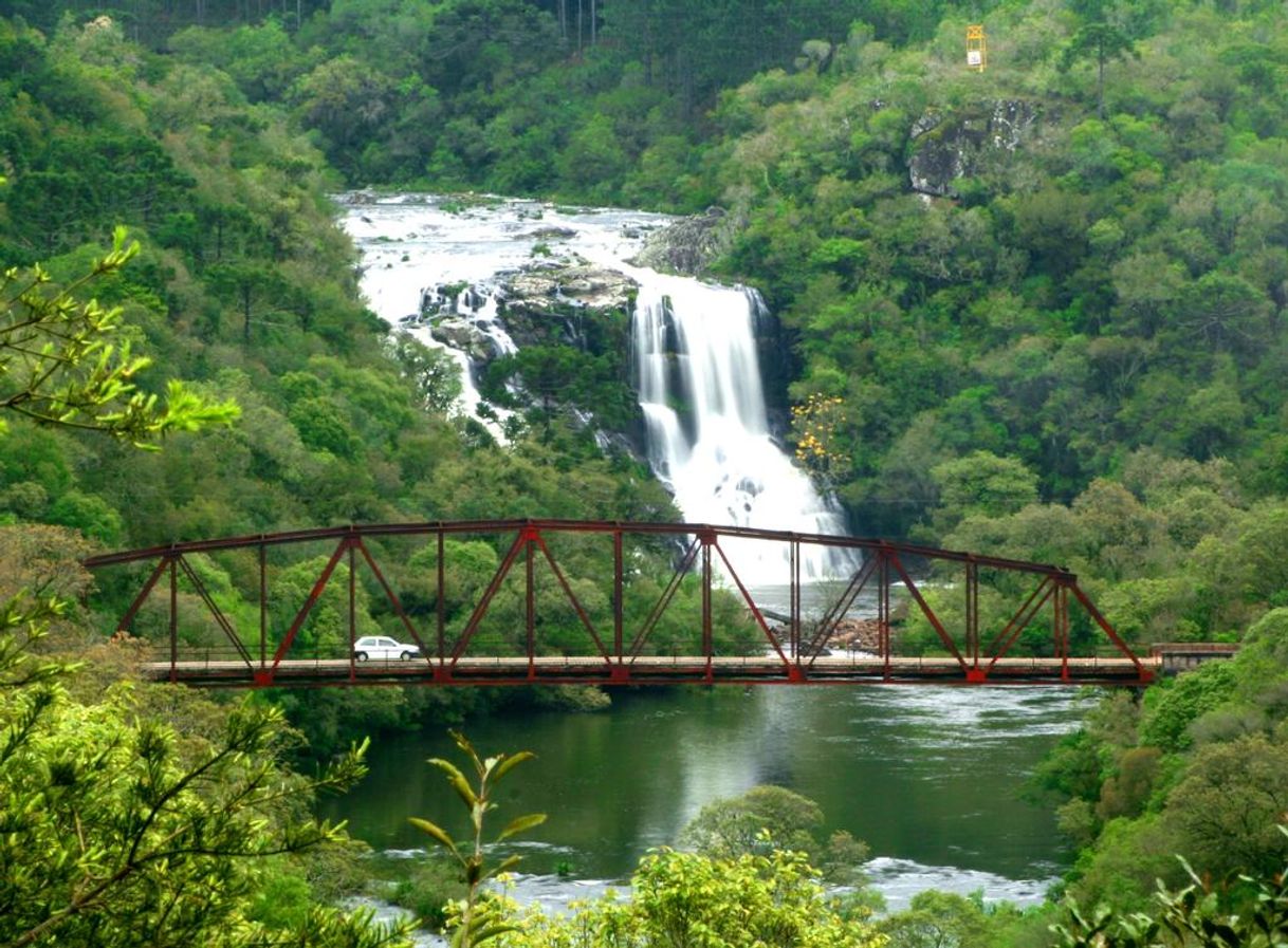 Lugar Clube Parque das Cachoeiras