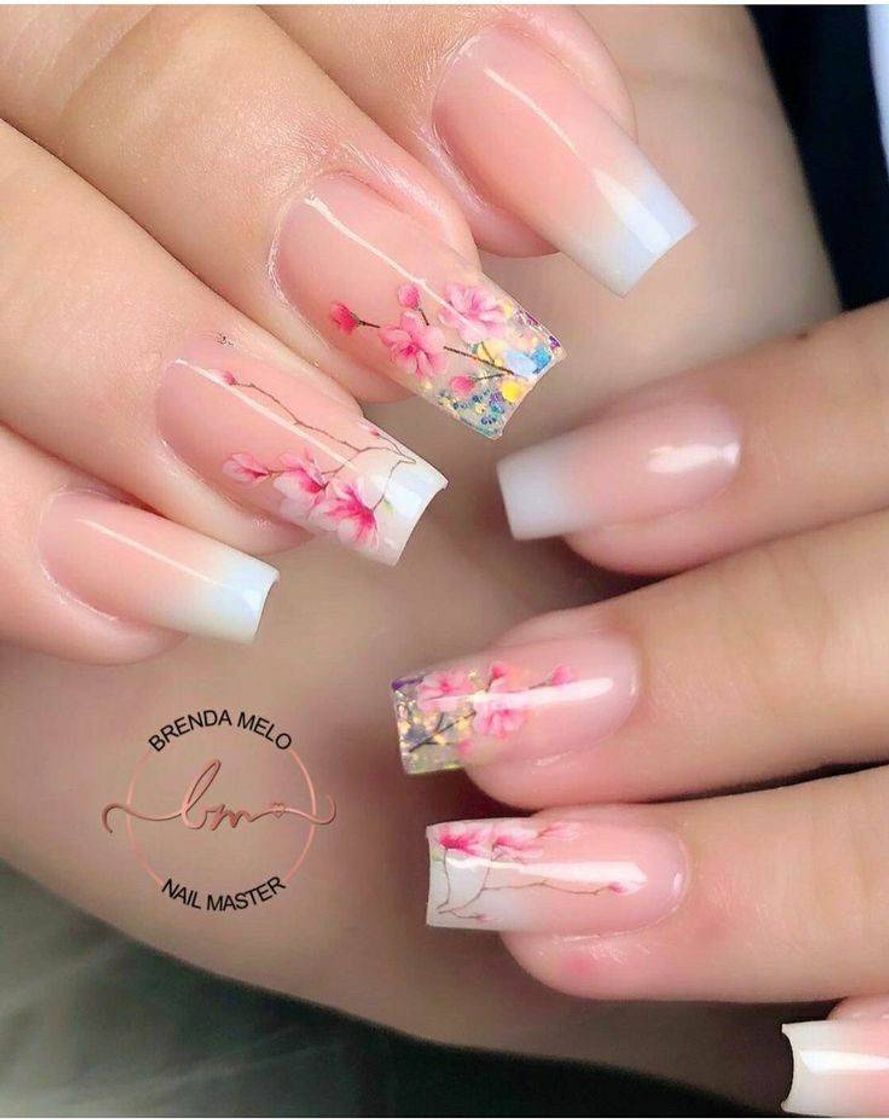 Moda Unhas com flores!