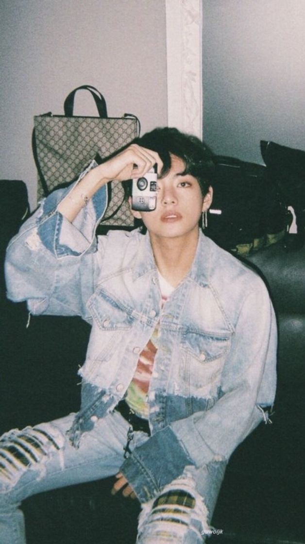 Moda Taehyung 📸