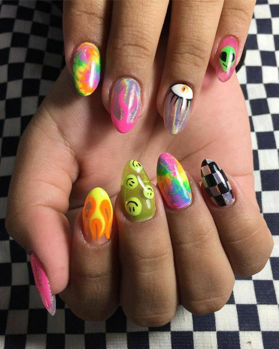Social Unhas coloridas