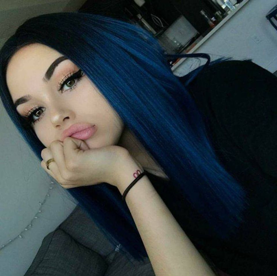 Cabelo Azul escuro