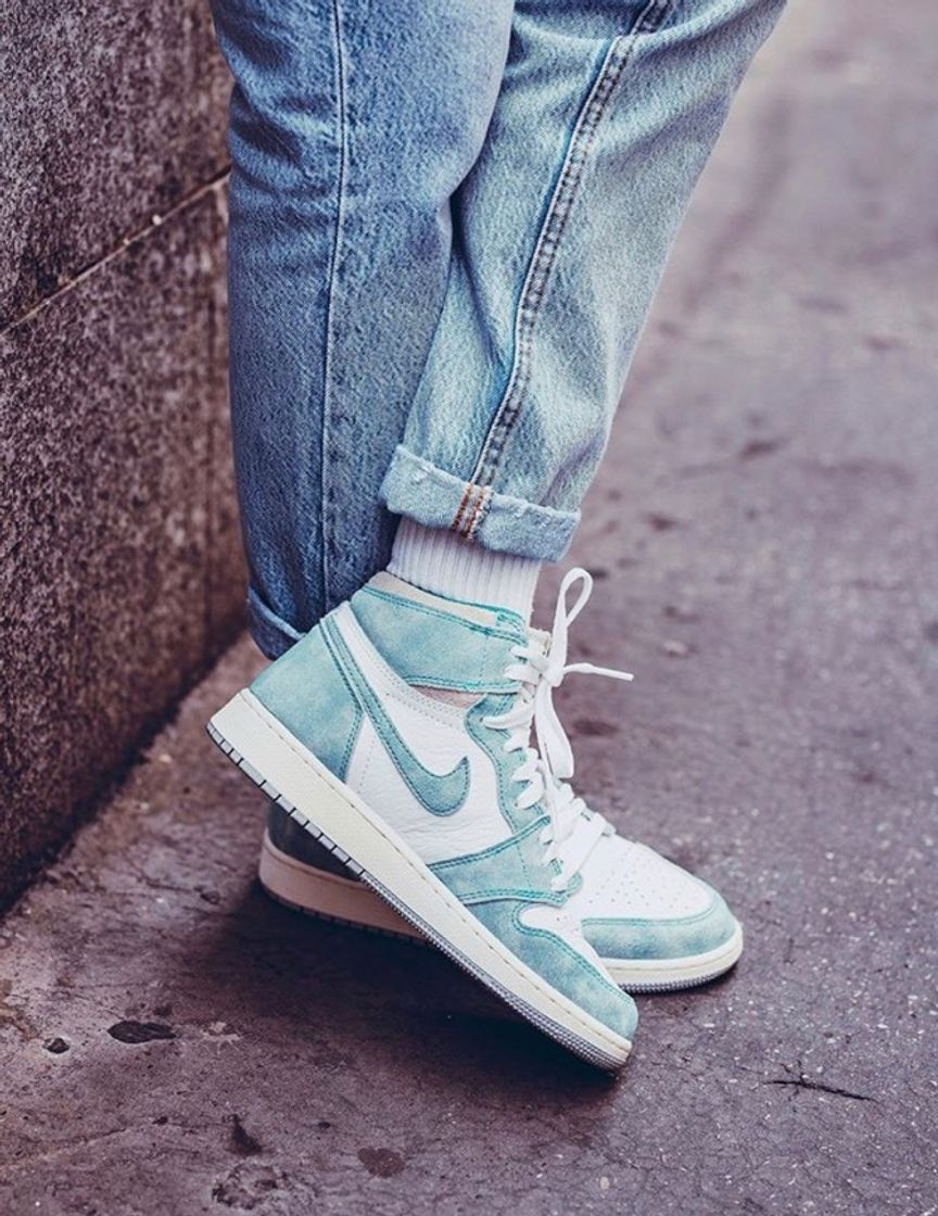Social Jordan 1