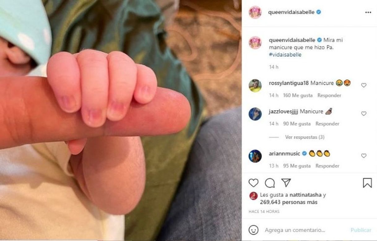 Social Mi papi me hizo mi primer manicure