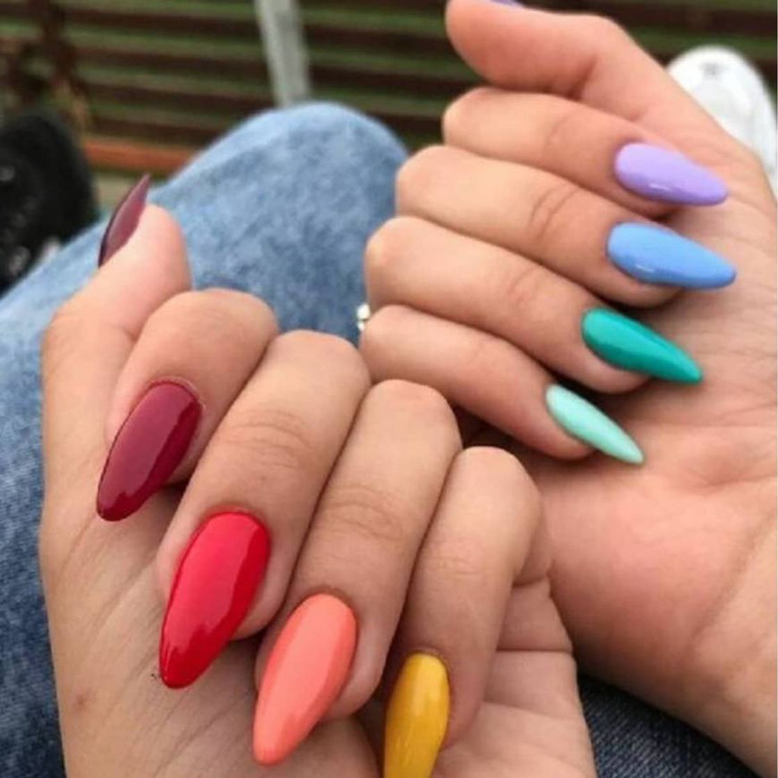 Moda Unhas coloridas