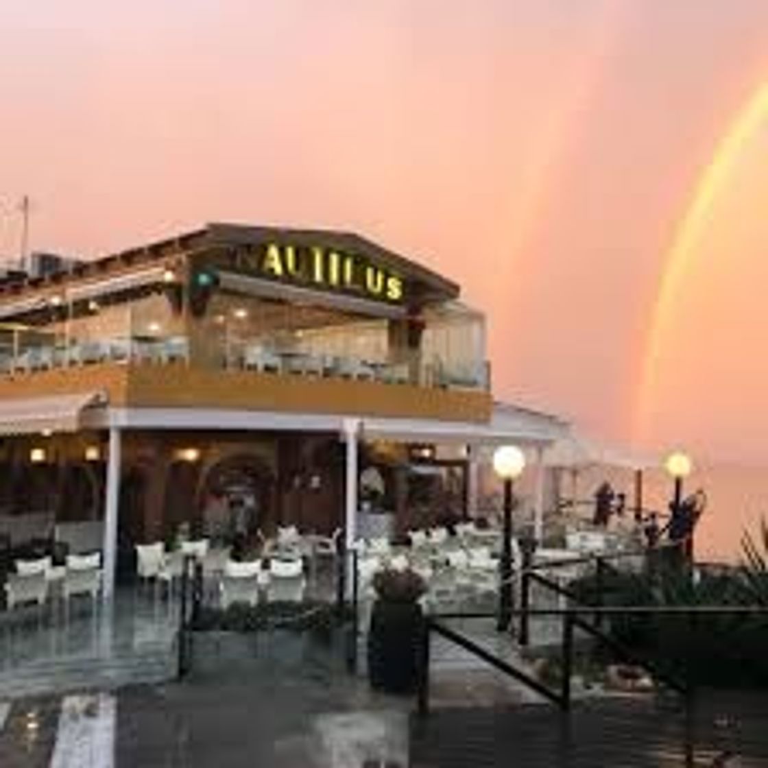 Lugar Restaurante Nautilus