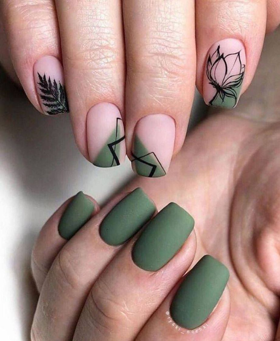 Social Uñas color verde ✨