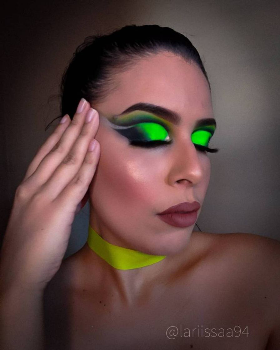 Fashion Cut crease Artística verde neon