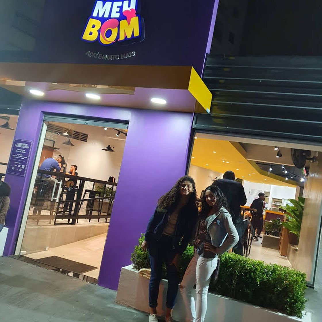 Restaurants Meu Bom Açaí 01