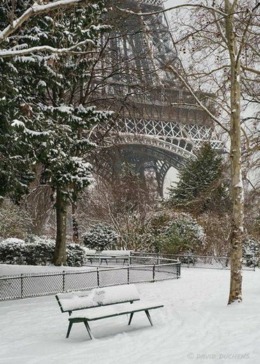 Paris nevando 