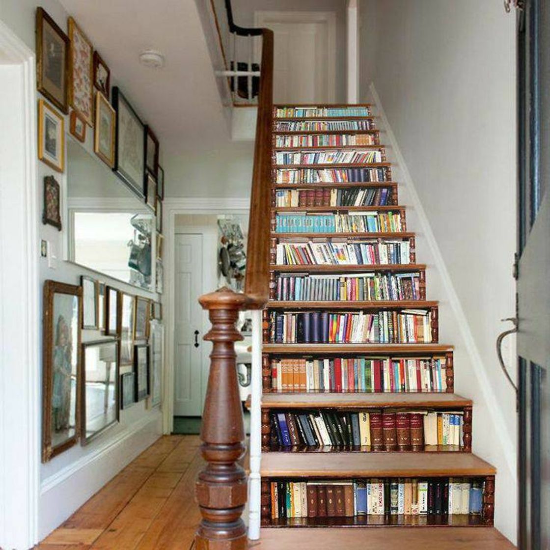 Fashion Bookcase stairs