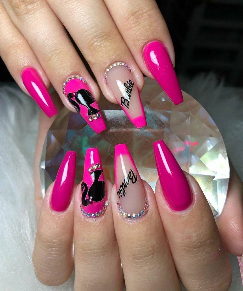 Moda Unhas da barbie 