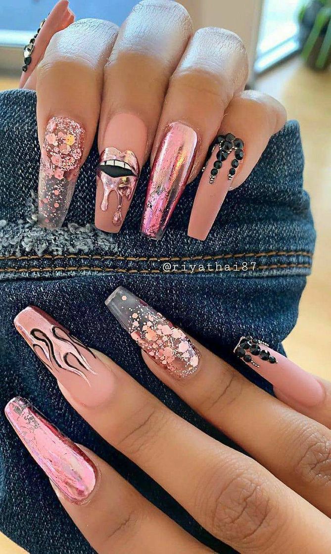 Fashion Pin en Uñas