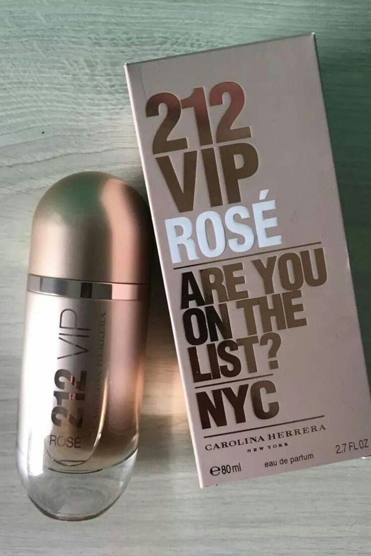 Belleza Carolina Herrera 212 vip rosé 