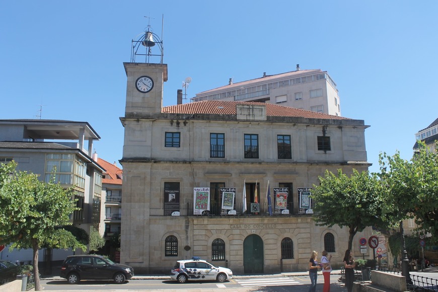 Places Ayuntamiento de O Carballiño