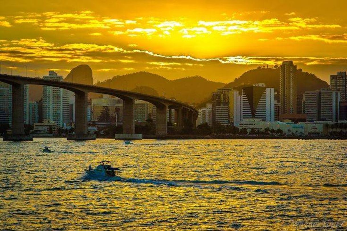 Moda Terceira Ponte, liga a ilha de Vitória à Vila Velha 