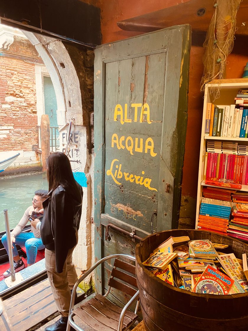 Lugar Acqua Alta Book Shop