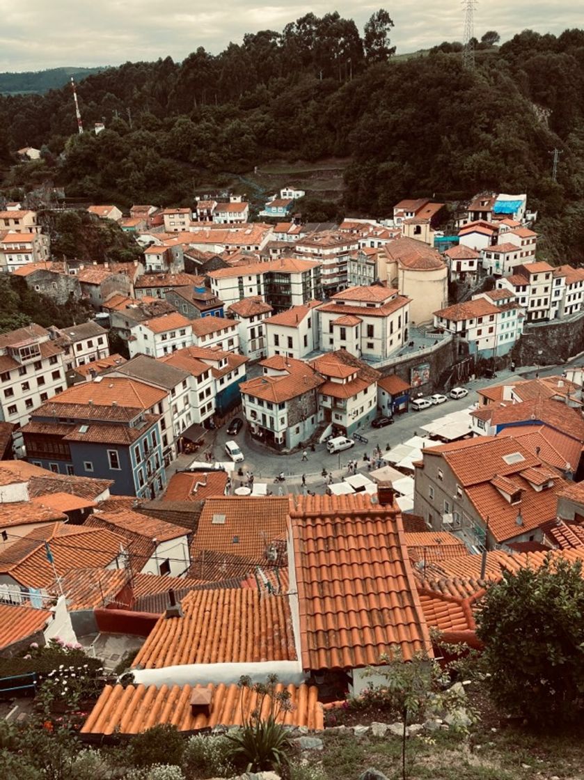 Place Cudillero