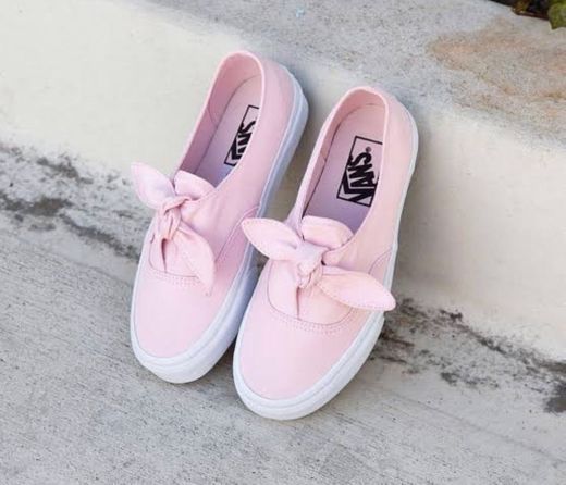 Knotted Vans