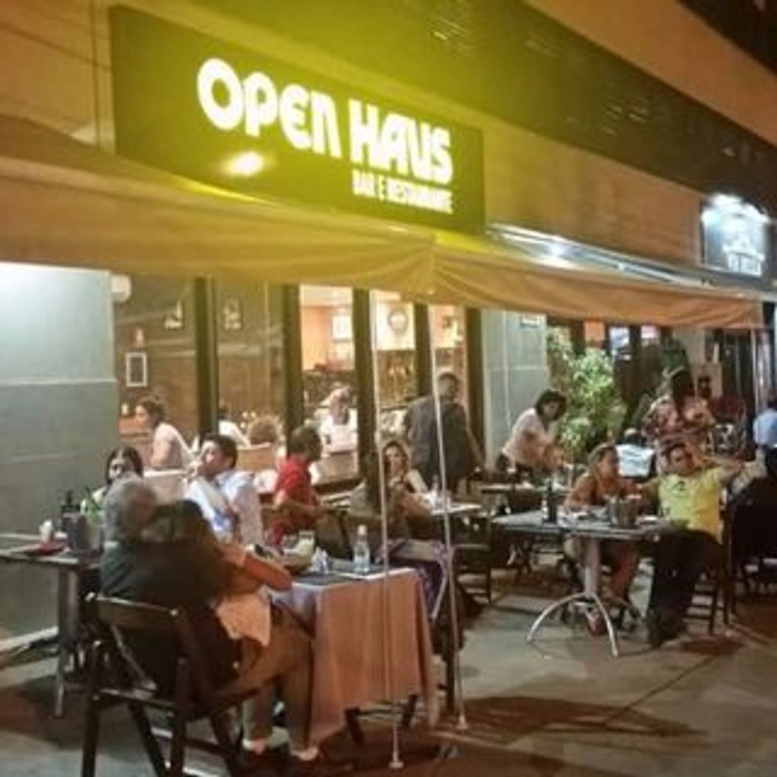 Restaurants Open Haus