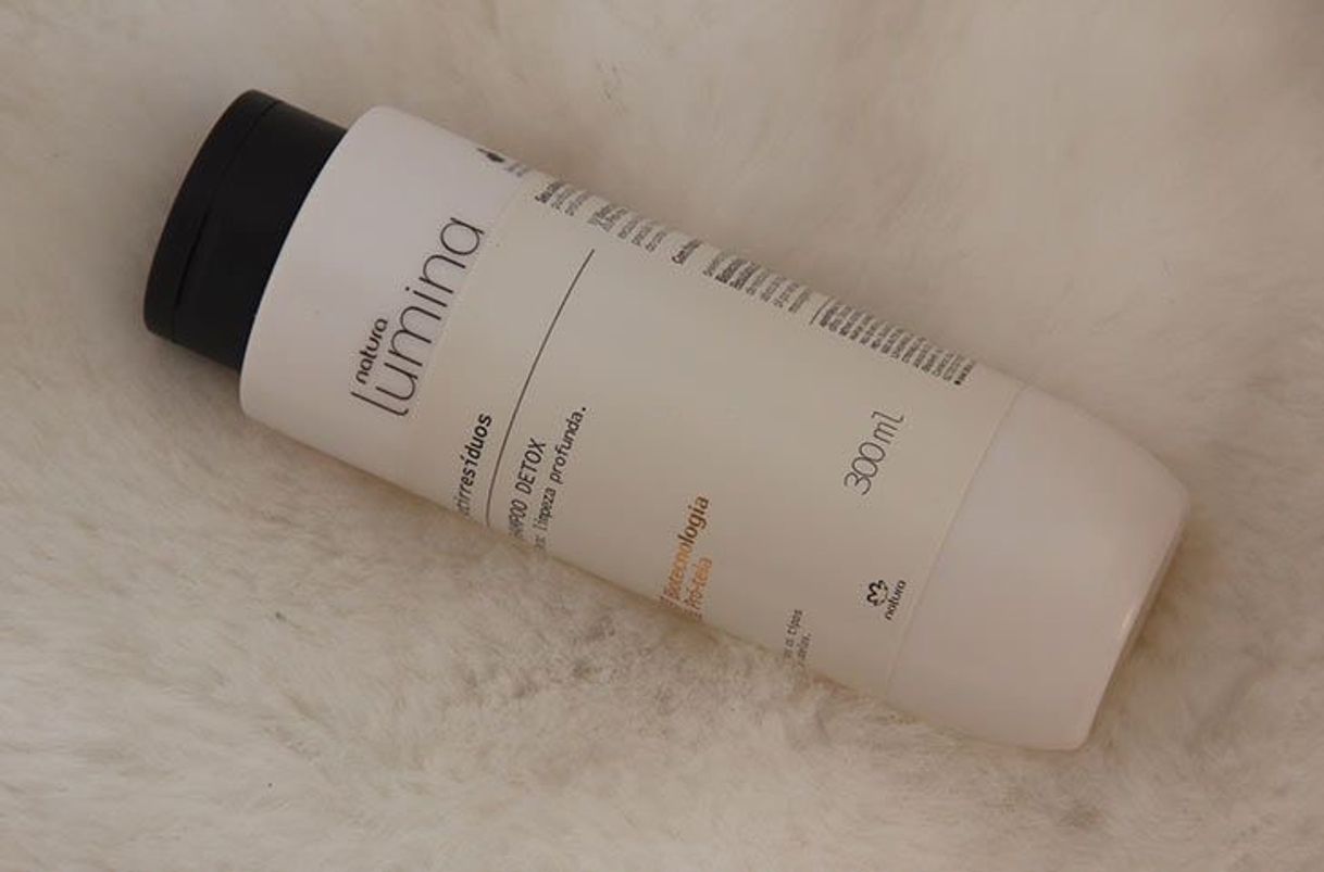 Product Shampoo Detox antirresíduos Natura