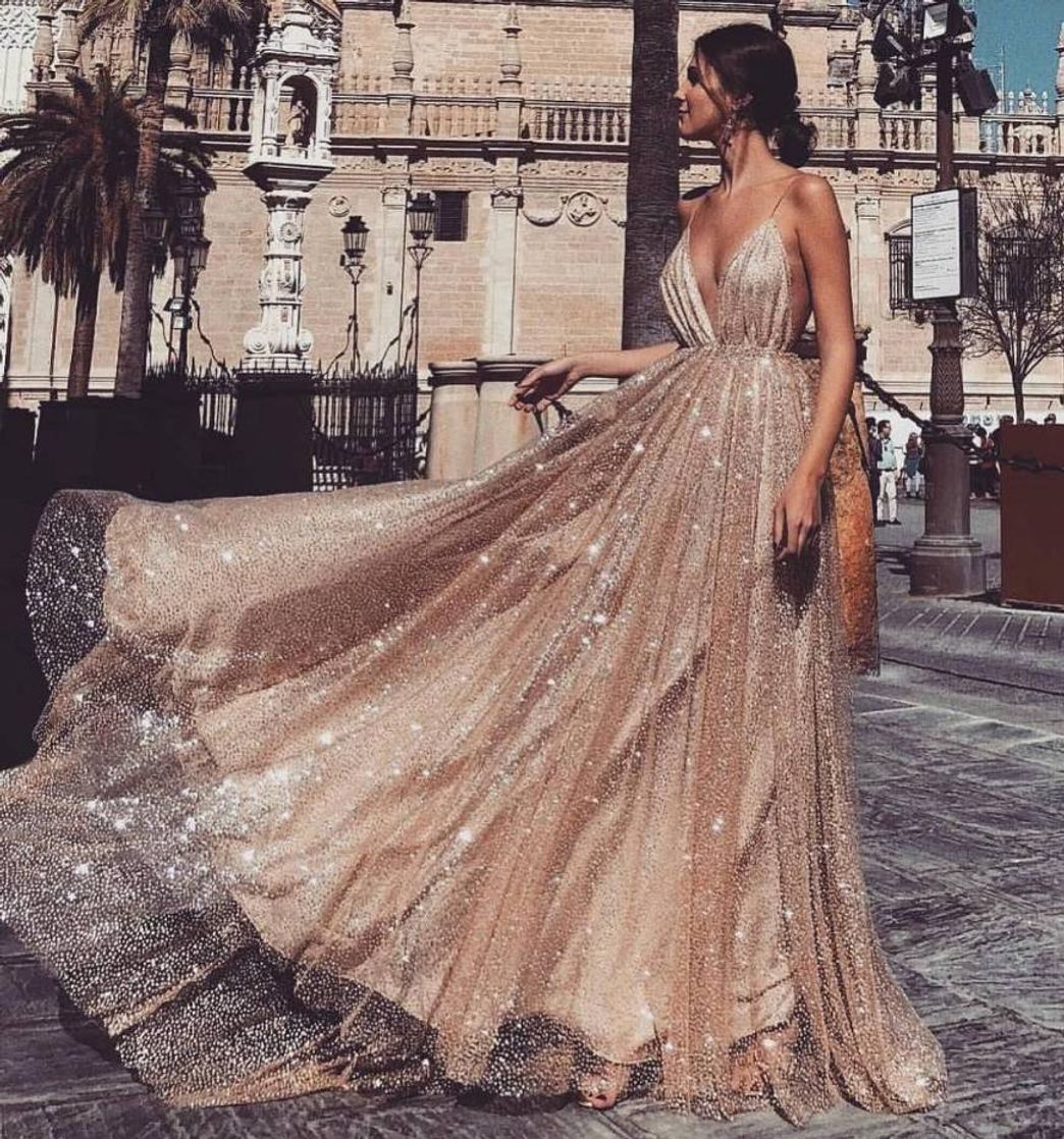 Fashion Vestido brilhoso ✨😍