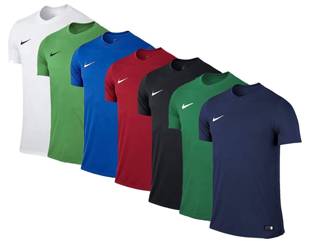 Social t-shirt nike