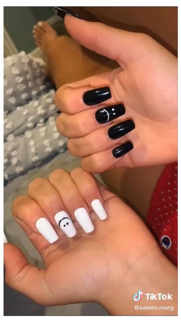 Fashion unhas p&b 🖤🤍