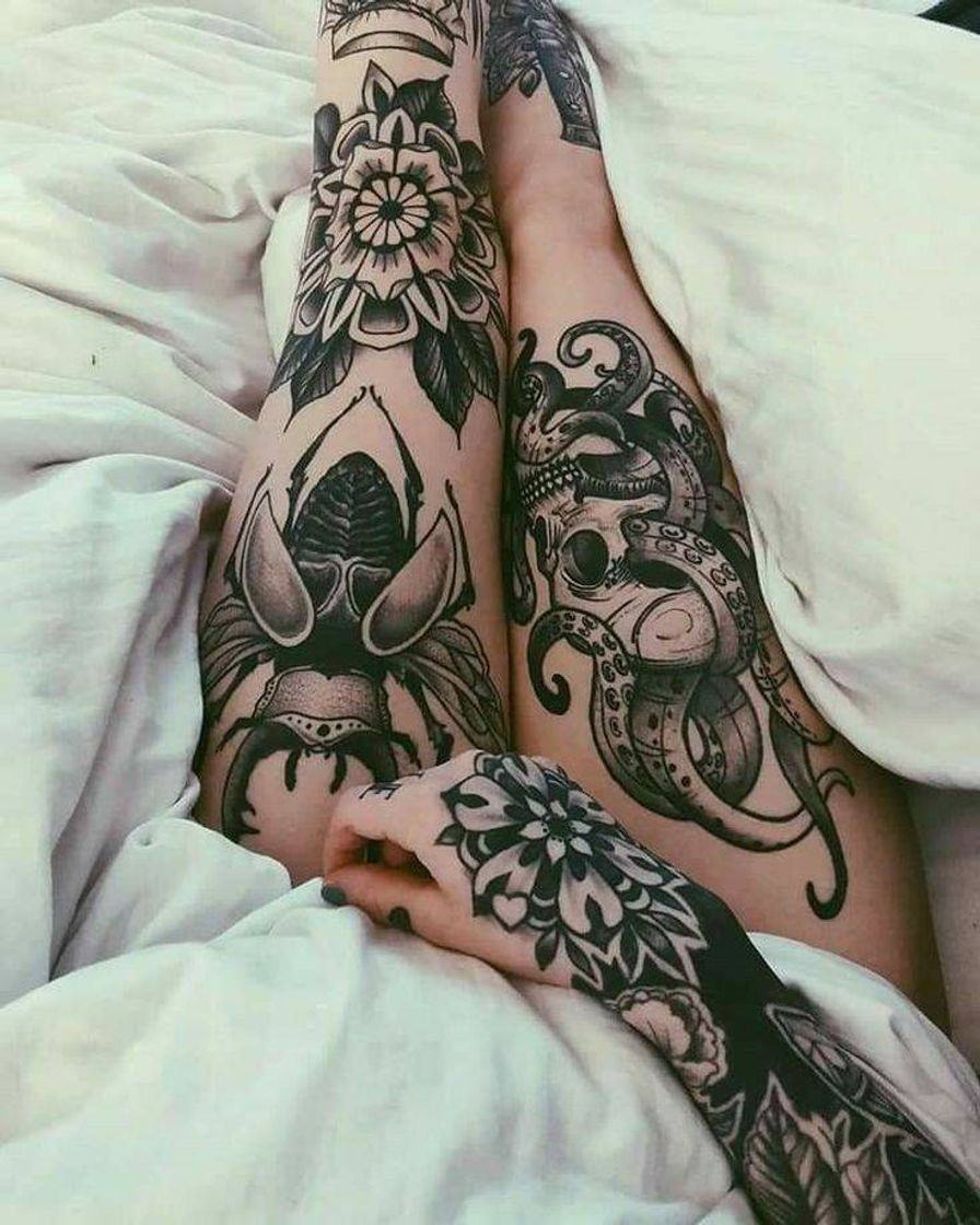 Social Tatto Blackwork 