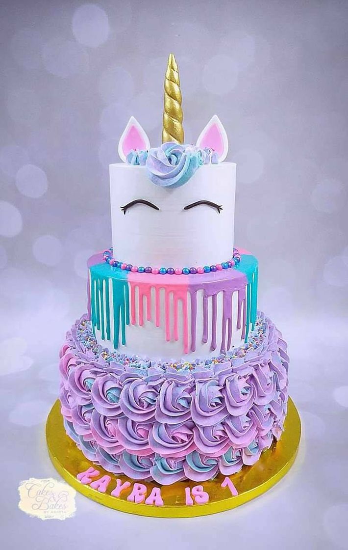 Restaurantes Unicorn Cake - cake by Cakes & Bakes by Asmita - CakesDecor