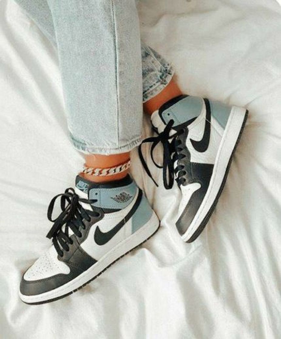Social AIR JORDAN