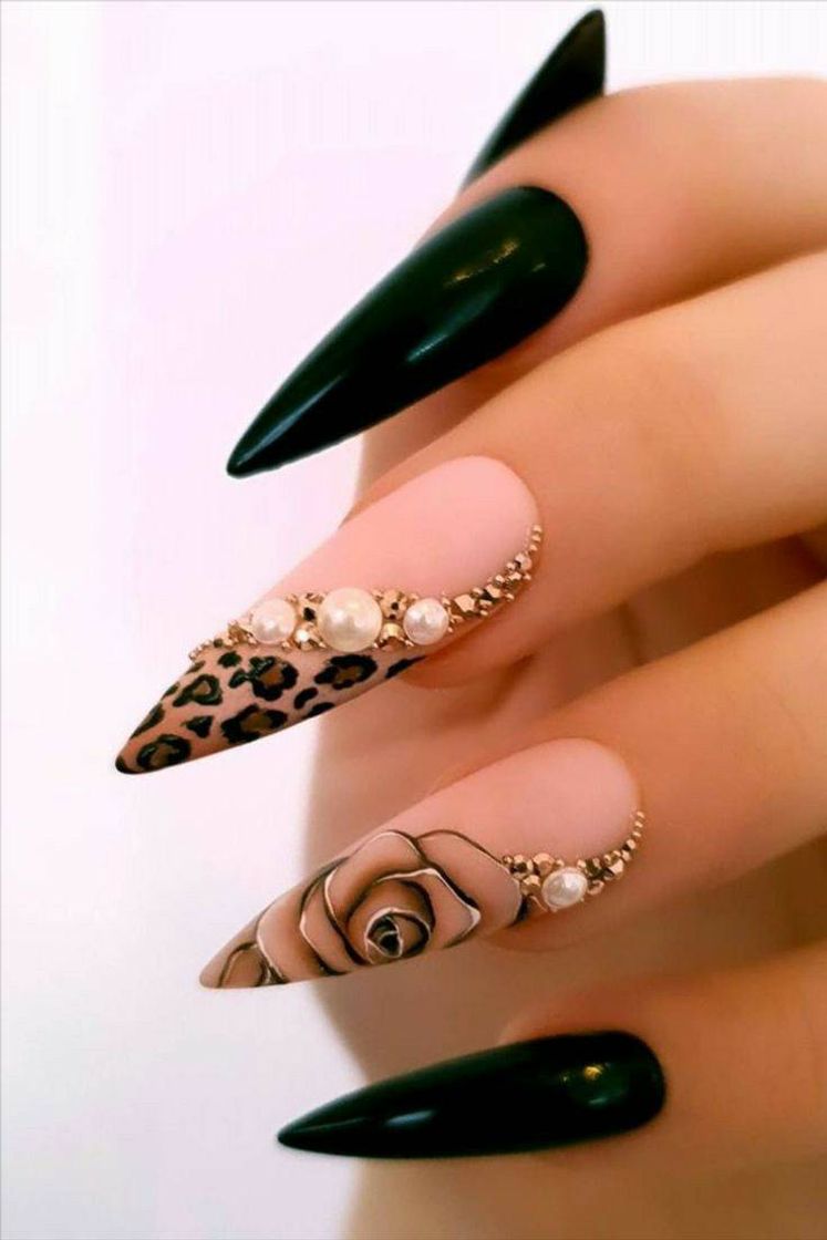 Social Nails perfects