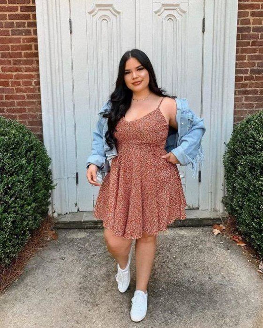Social plus size and CURVY
