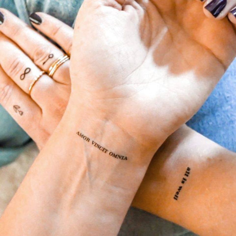 Social Tatuagem Delicada
