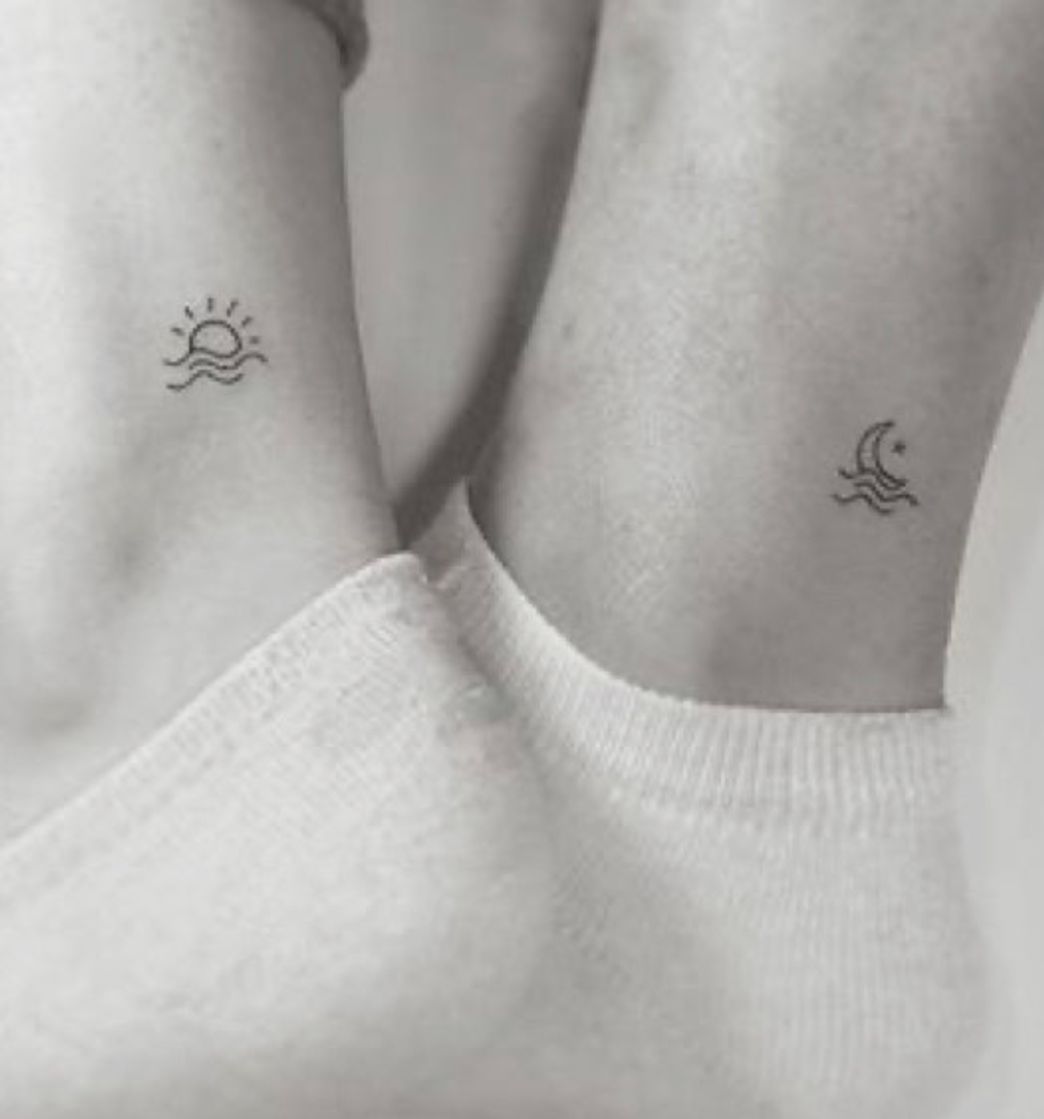 Fashion Tattoos minimalist 