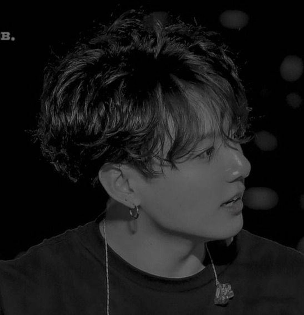 Moda 🖤jungkook dark icon🖤