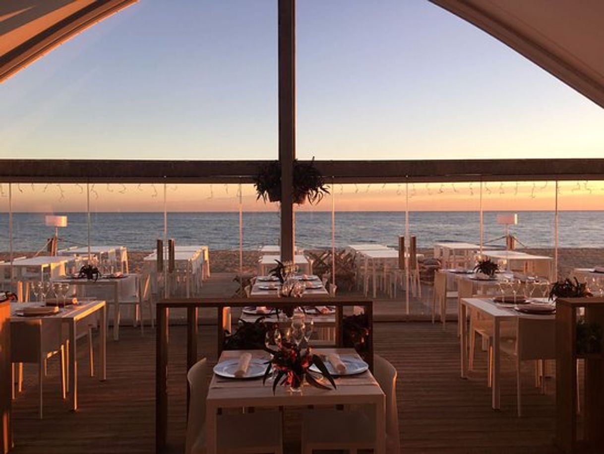 Restaurants Bahari Club