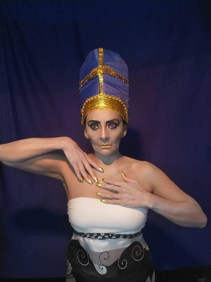 Fashion Nefertiti e Cleopatra em um dueto.