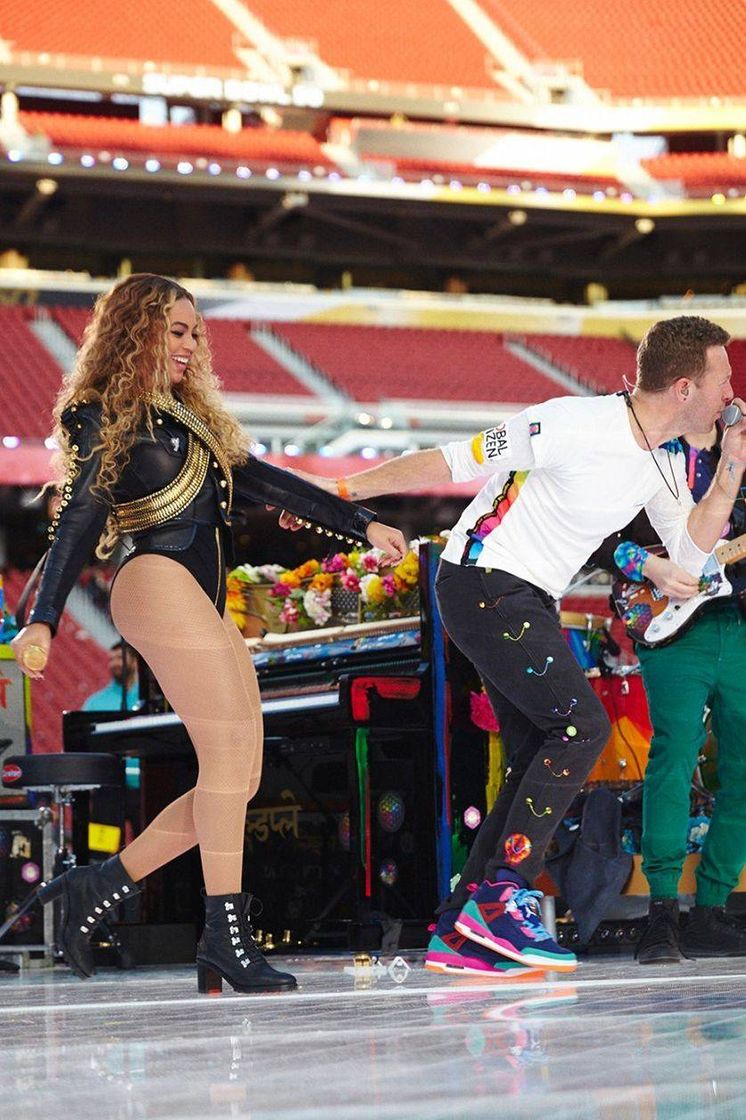 Fashion Beyoncé + Coldplay