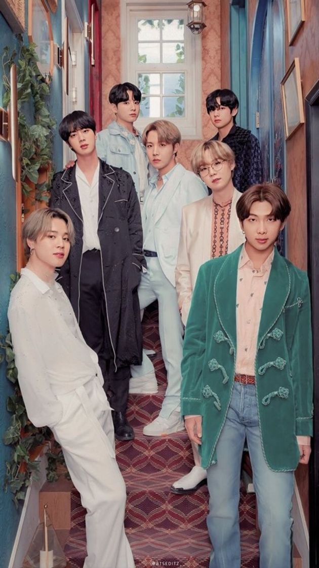 Fashion Bts wallpaper 💜