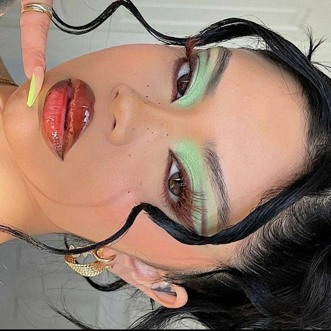 Social MAKE UP