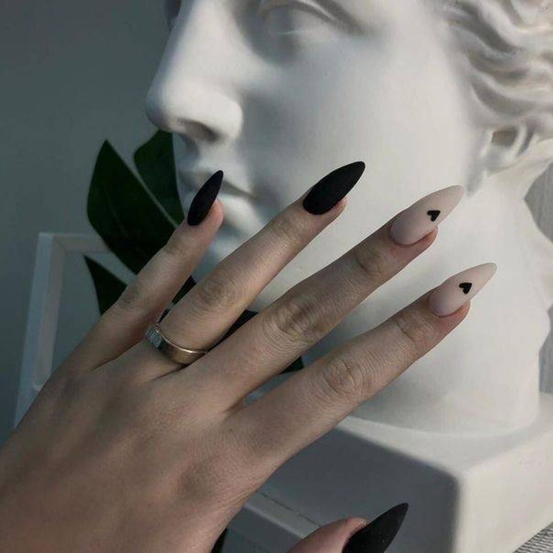 💅🏻